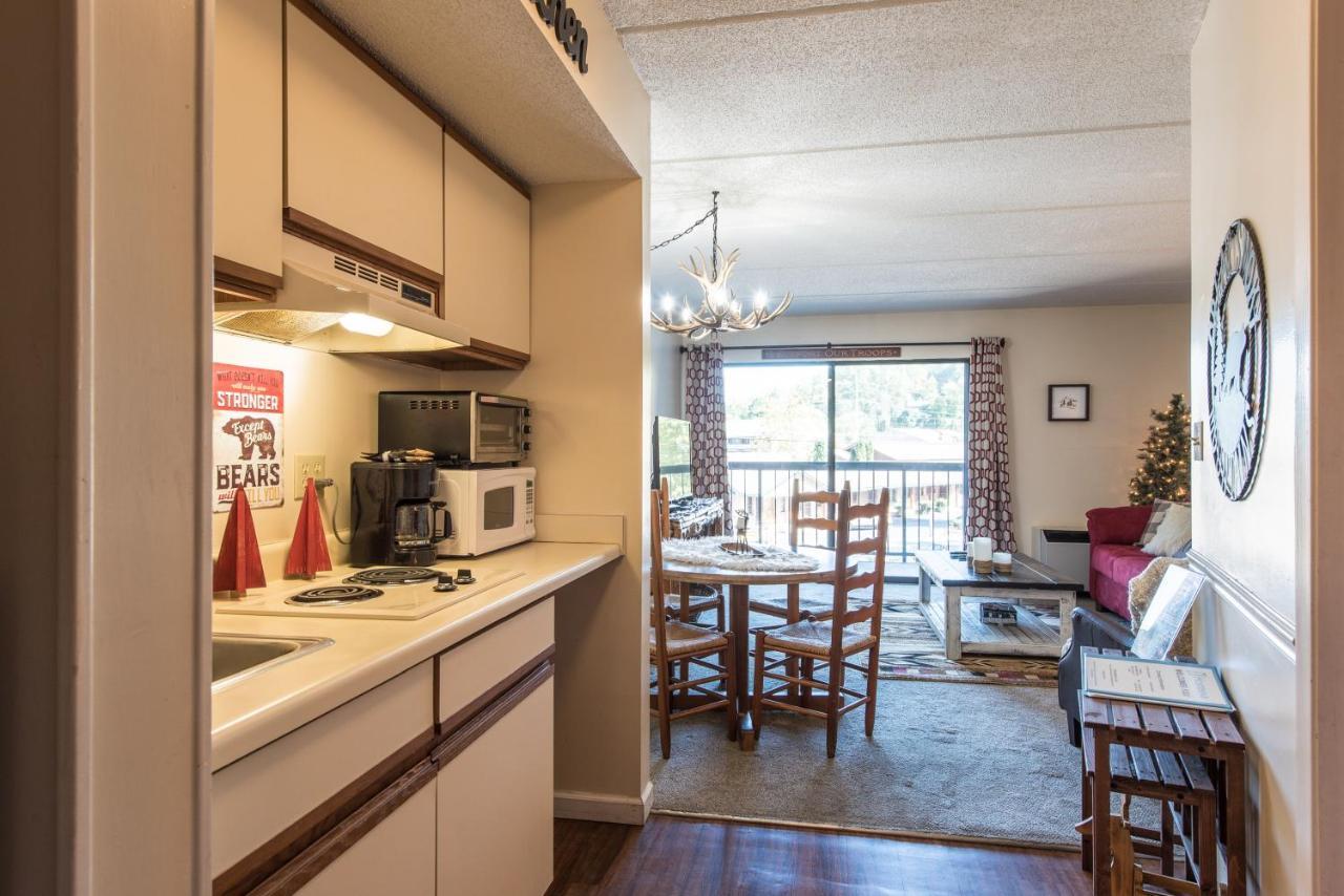 Downtown Gatlinburg Condo Екстериор снимка